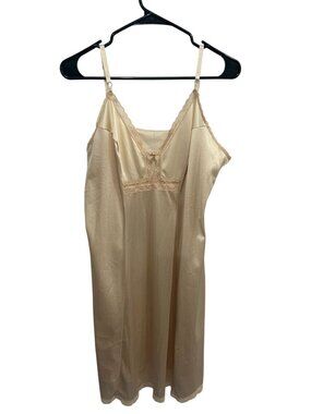 Beige Nylon Full Slip 40 Dress Lace Trim Adjustable Straps Vintage Romanticcore